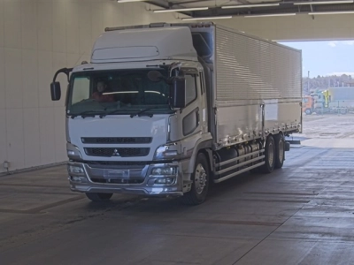 MITSUBISHI FUSO SUPER GREAT