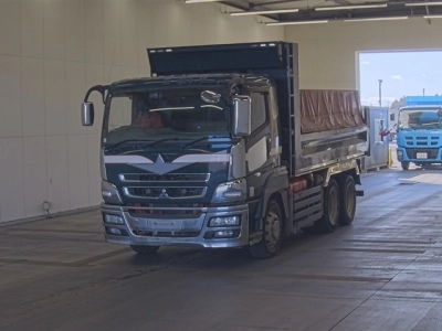 MITSUBISHI FUSO SUPER GREAT