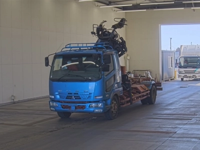 MITSUBISHI FUSO FIGHTER
