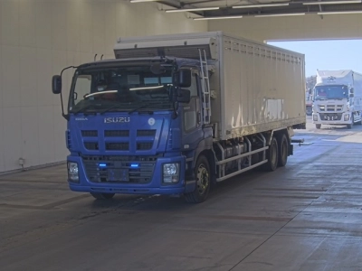 ISUZU GIGA