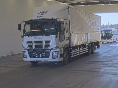 ISUZU GIGA