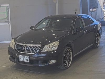 TOYOTA CROWN MAJESTA