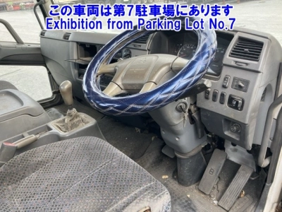 MITSUBISHI FUSO FIGHTER