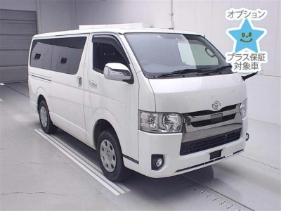 TOYOTA REGIUS ACE