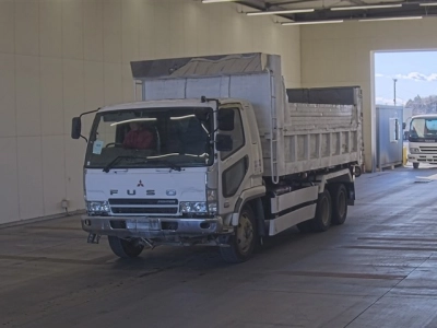 MITSUBISHI FUSO FIGHTER