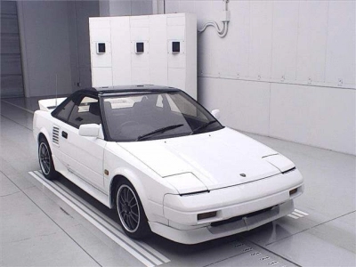 TOYOTA MR2