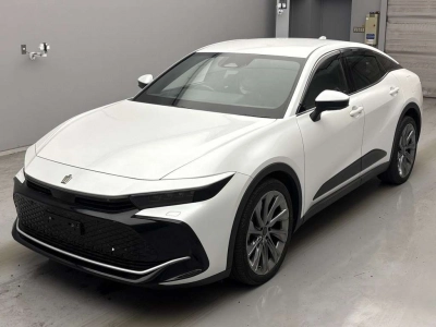 TOYOTA CROWN CROSSOVER