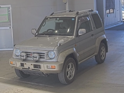 MITSUBISHI PAJERO JUNIOR