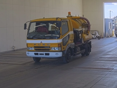 MITSUBISHI FUSO FIGHTER