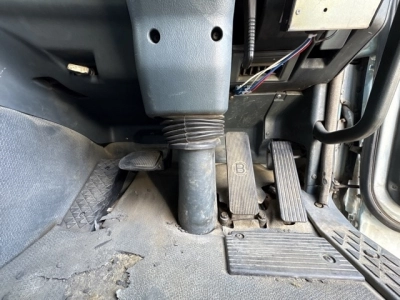 MITSUBISHI FUSO SUPER GREAT