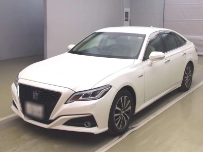TOYOTA CROWN HYBRID