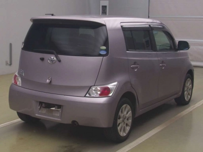 TOYOTA BB