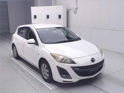 MAZDA AXELA SPORT