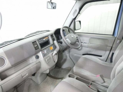 NISSAN NV100 CLIPPER RIO