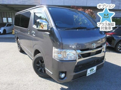 TOYOTA HIACE