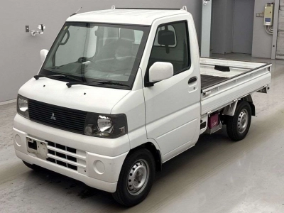 MITSUBISHI MINICAB TRUCK