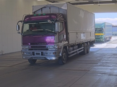 MITSUBISHI FUSO SUPER GREAT