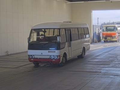 MITSUBISHI FUSO ROSA