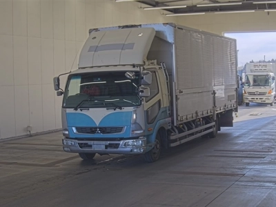 MITSUBISHI FUSO FIGHTER