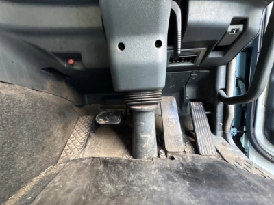 MITSUBISHI FUSO SUPER GREAT