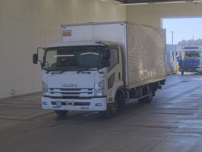ISUZU FORWARD