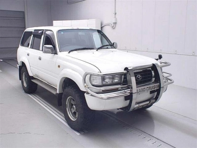 TOYOTA LAND CRUISER 80