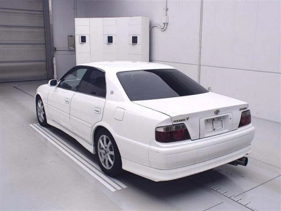 TOYOTA CHASER