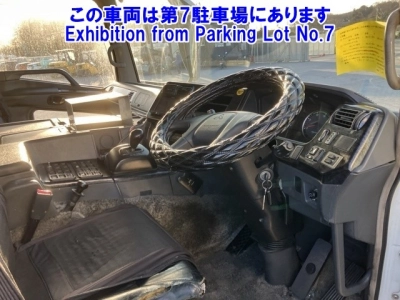 MITSUBISHI FUSO SUPER GREAT