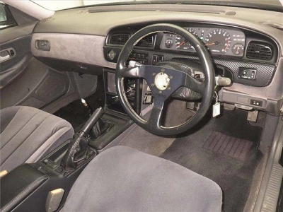 NISSAN LAUREL