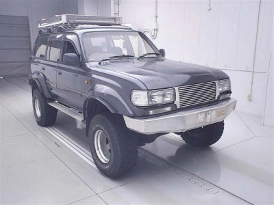 TOYOTA LAND CRUISER 80