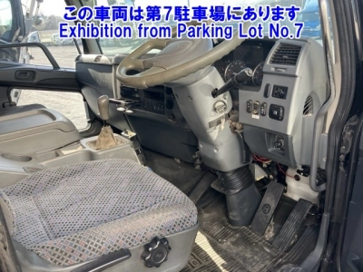 MITSUBISHI FUSO FIGHTER