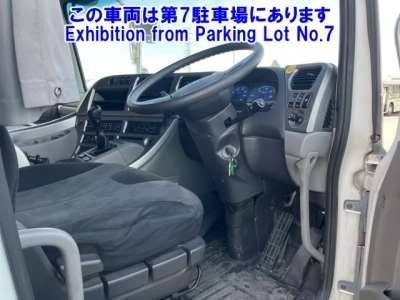 NISSAN DIESEL (UD) QUON