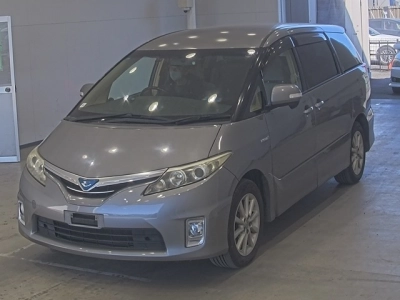 TOYOTA ESTIMA HYBRID