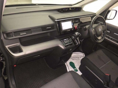 HONDA STEPWGN SPADA