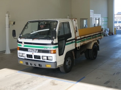 ISUZU ELF