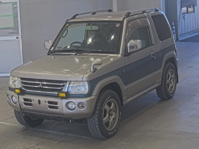MITSUBISHI PAJERO MINI