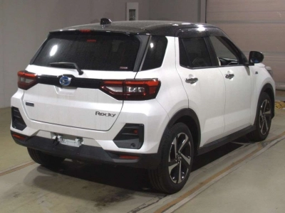 DAIHATSU ROCKY