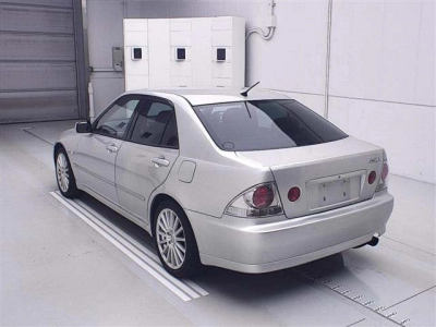 TOYOTA ALTEZZA