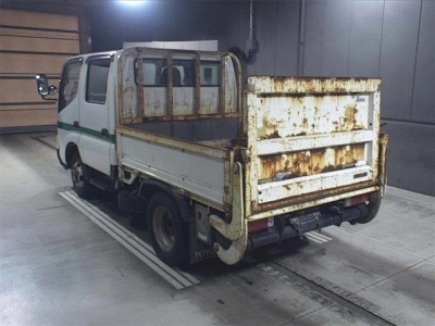 TOYOTA DYNA