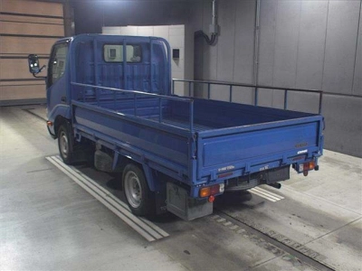 TOYOTA DYNA