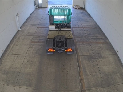 NISSAN DIESEL (UD) QUON