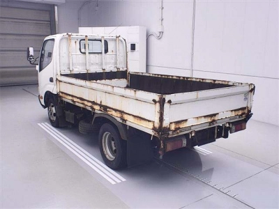 TOYOTA DYNA