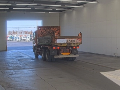 MITSUBISHI FUSO SUPER GREAT