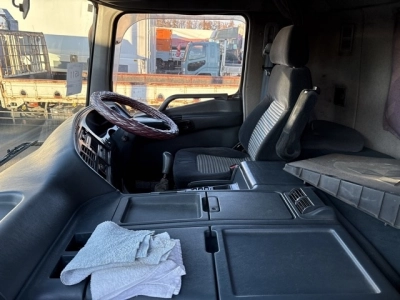 MITSUBISHI FUSO SUPER GREAT