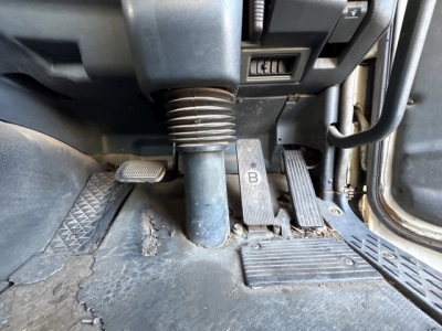 MITSUBISHI FUSO SUPER GREAT