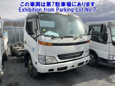 TOYOTA DYNA