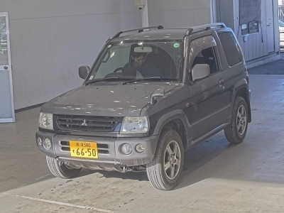 MITSUBISHI PAJERO MINI