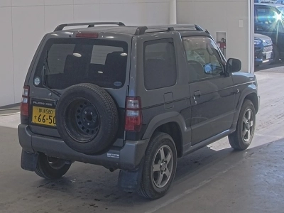 MITSUBISHI PAJERO MINI