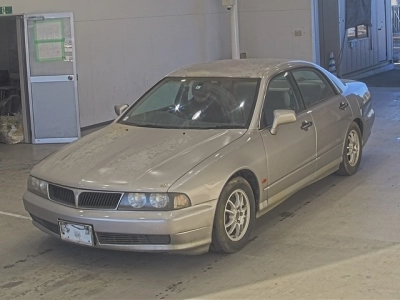 MITSUBISHI DIAMANTE
