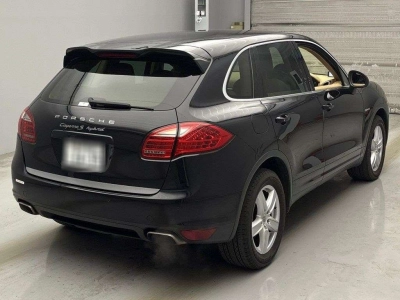 PORSCHE CAYENNE